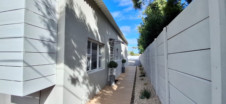 4 Bedroom Property for Sale in Nahoon Eastern Cape